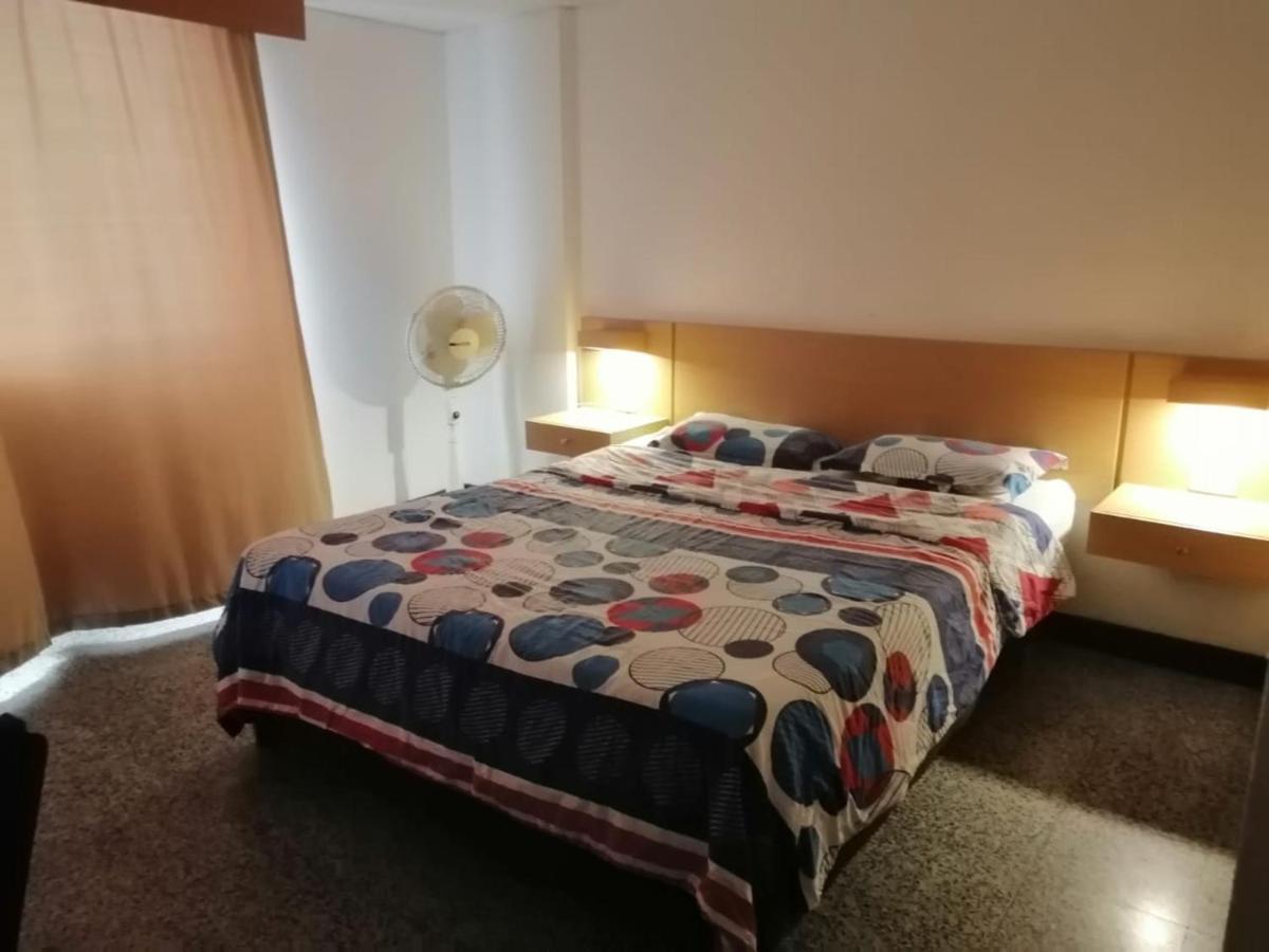 Hotel Del Oeste 칼리 외부 사진