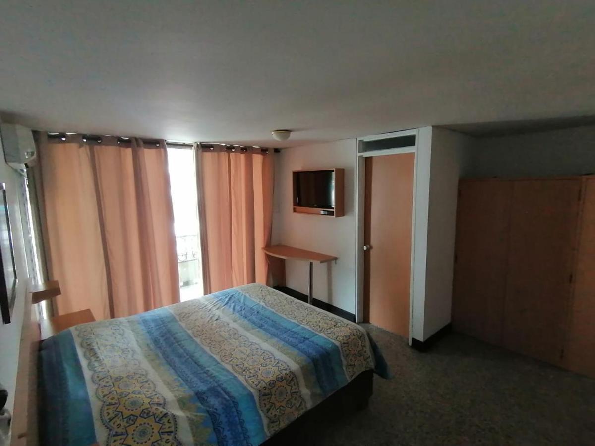 Hotel Del Oeste 칼리 외부 사진